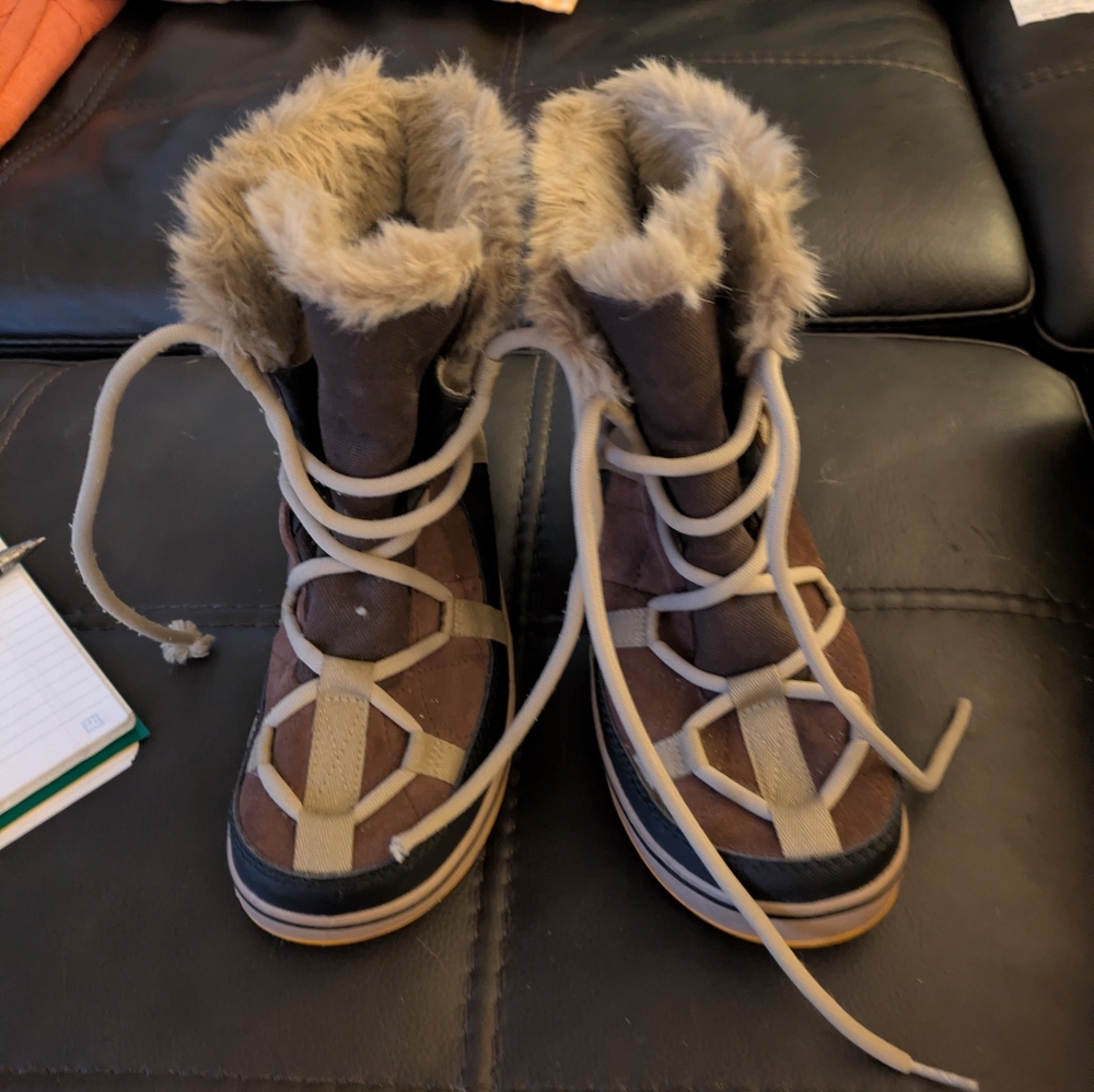 Brown and Tan Fur-Lined Winter Boots